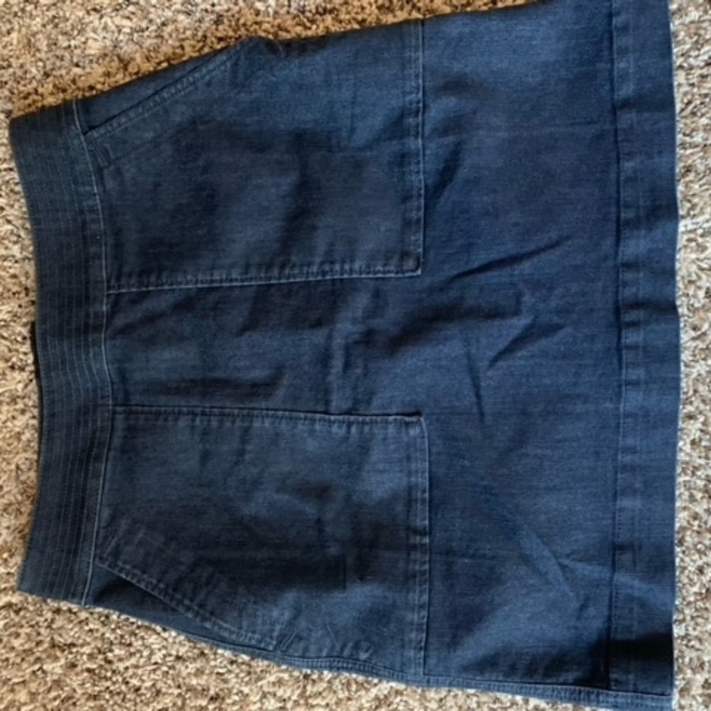 LOFT Denim Pocket Shift Skirt in Dark Rinse